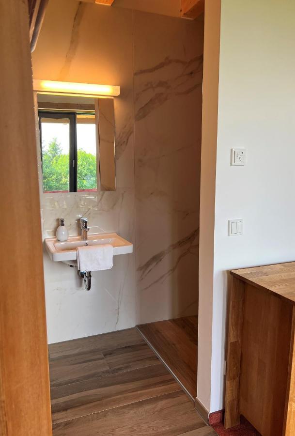 Sunhill Appartments, Klimatisiert Winhoring エクステリア 写真